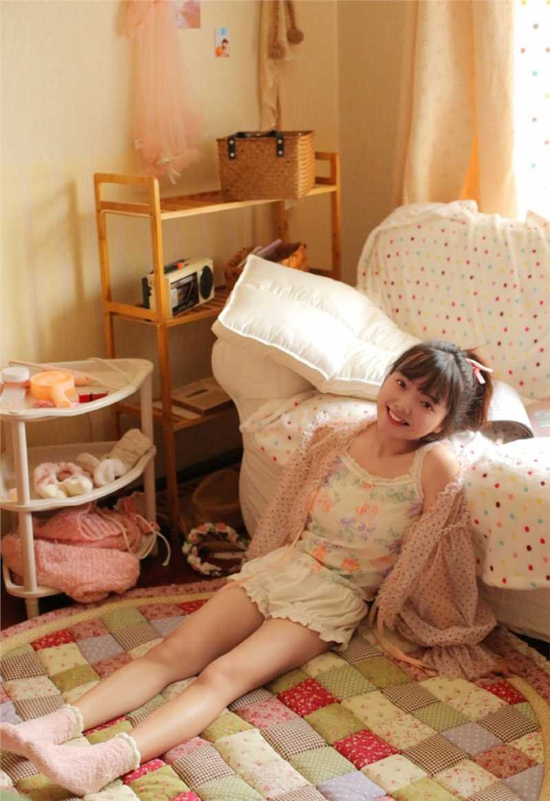 最全可爱萝莉美女白皙大长腿清纯养眼图片相册