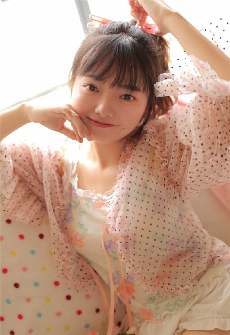 最全可爱萝莉美女白皙大长腿清纯养眼图片相册