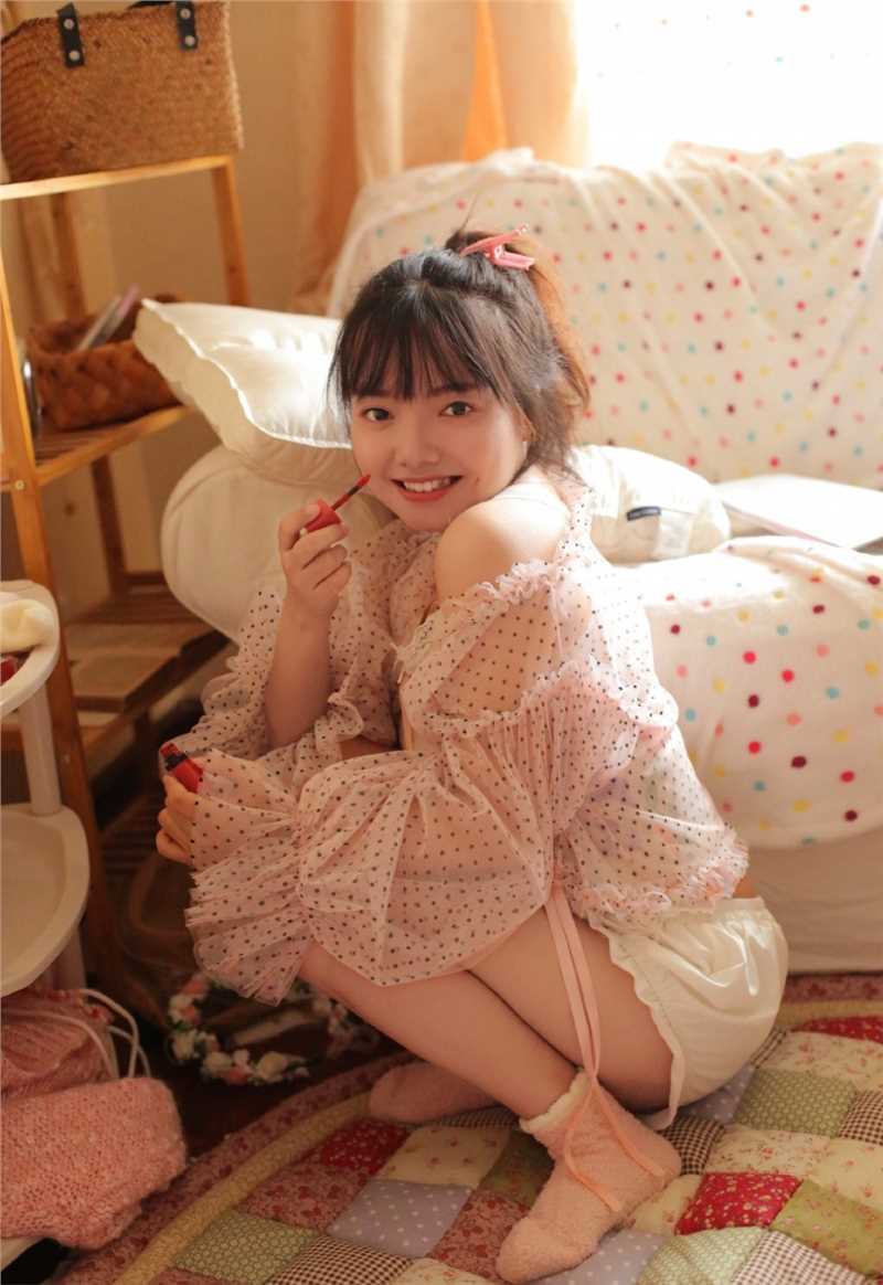 最全可爱萝莉美女白皙大长腿清纯养眼图片相册