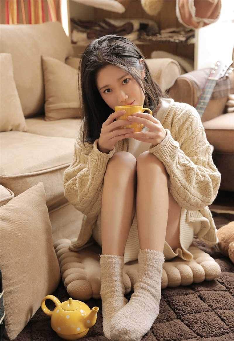 最全宅男女神清纯大长腿玉足俏皮可爱私房图片壁纸