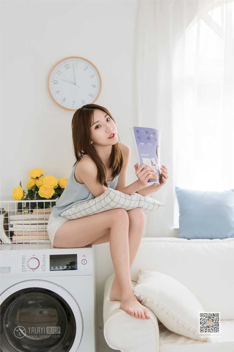 最新甜美可爱的双飞闺蜜元气满满美脚玉足高清女生照片壁纸