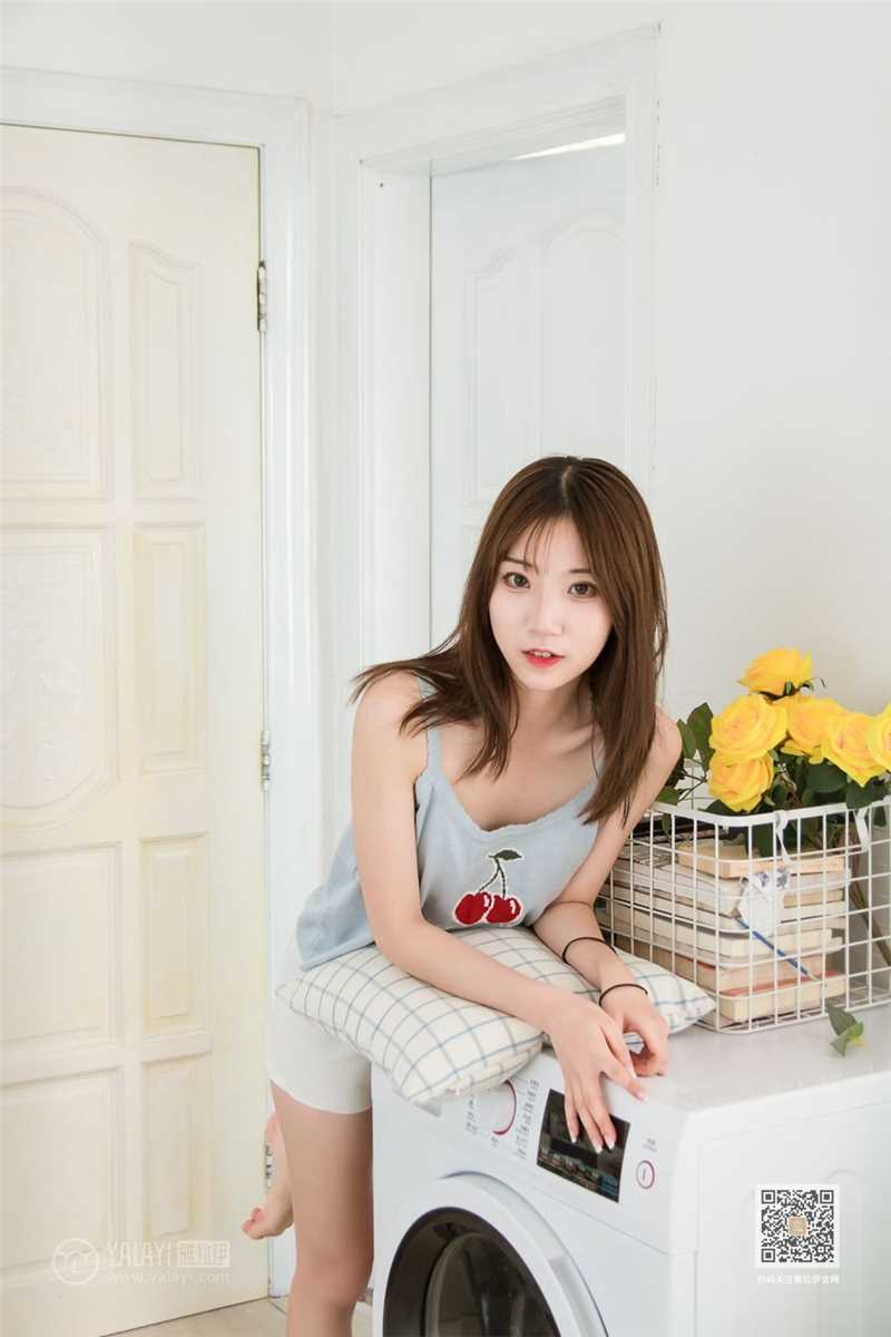 最新甜美可爱的双飞闺蜜元气满满美脚玉足高清女生照片壁纸