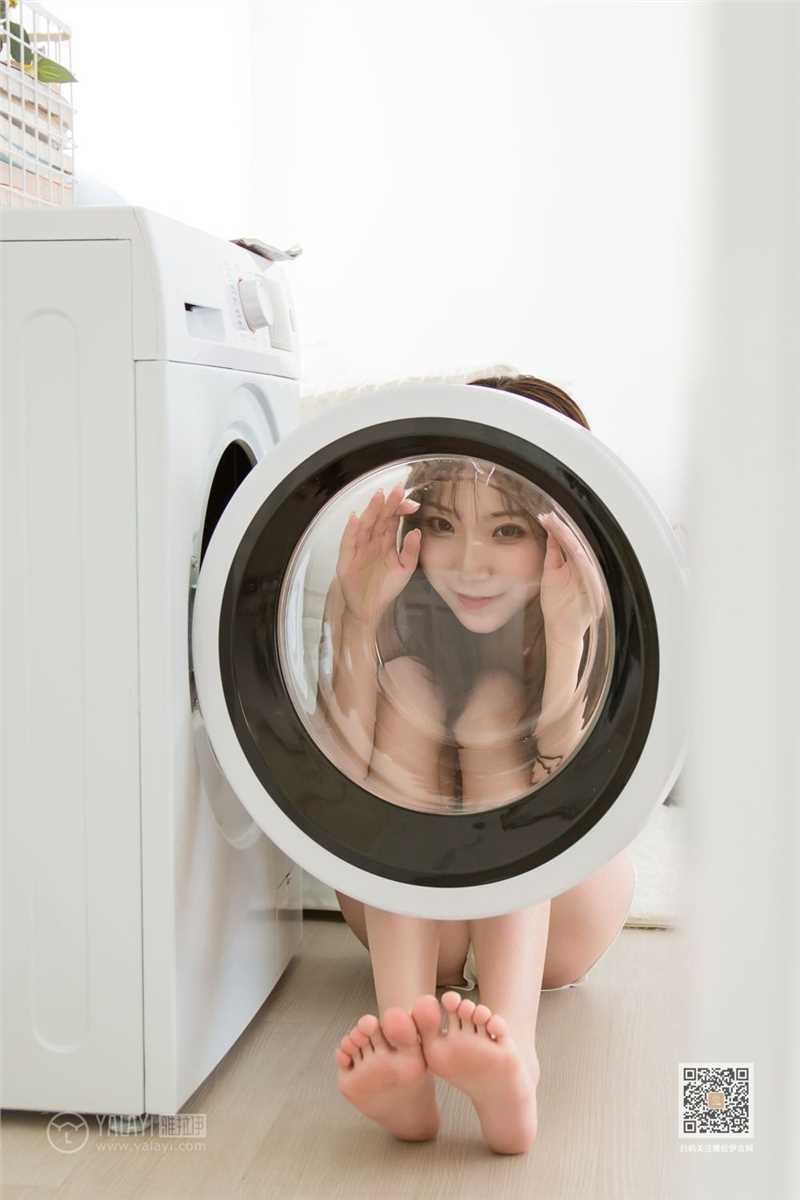 最新甜美可爱的双飞闺蜜元气满满美脚玉足高清女生照片壁纸