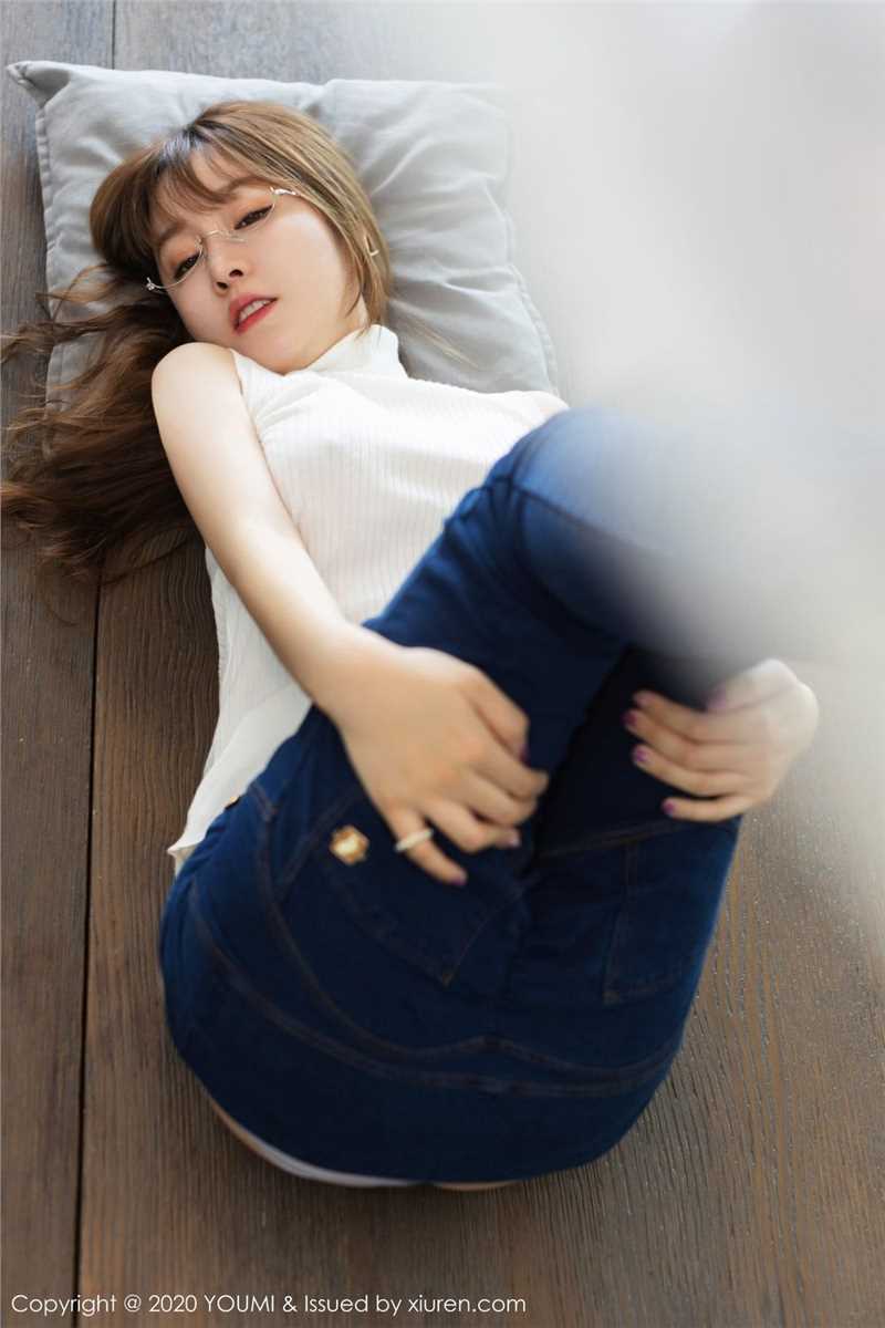 精选波涛丰臂女神王雨纯细高跟牛仔裤凸显身材丰满人体图册