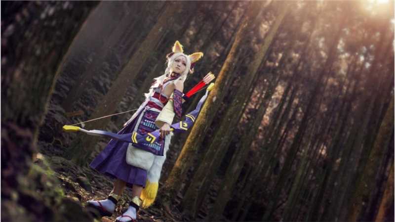 高清漂亮cosplay美女小姐姐漫展露大山峰性感人体艺术图集