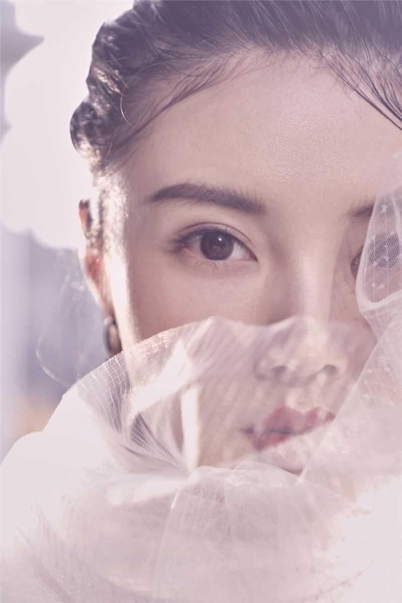 最全性感大胸姐徐冬冬热辣火爆错落有致香艳时尚壁纸