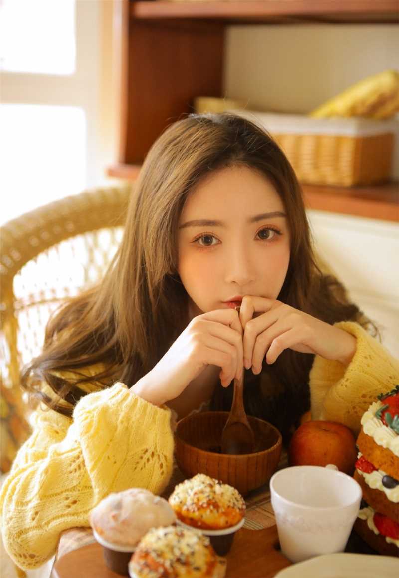 特别专辑台湾瓜子脸美女模特撩人清纯气质长腿图片图片