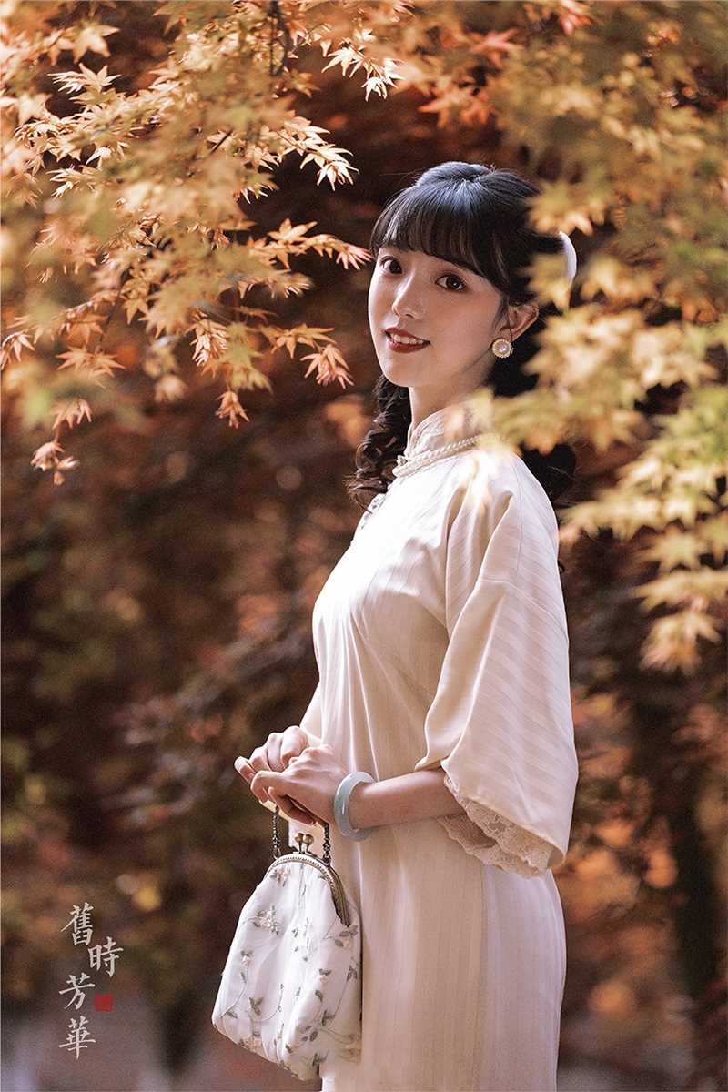 穿旗袍的美女迷人电眼娇艳红唇窈窕身姿套图