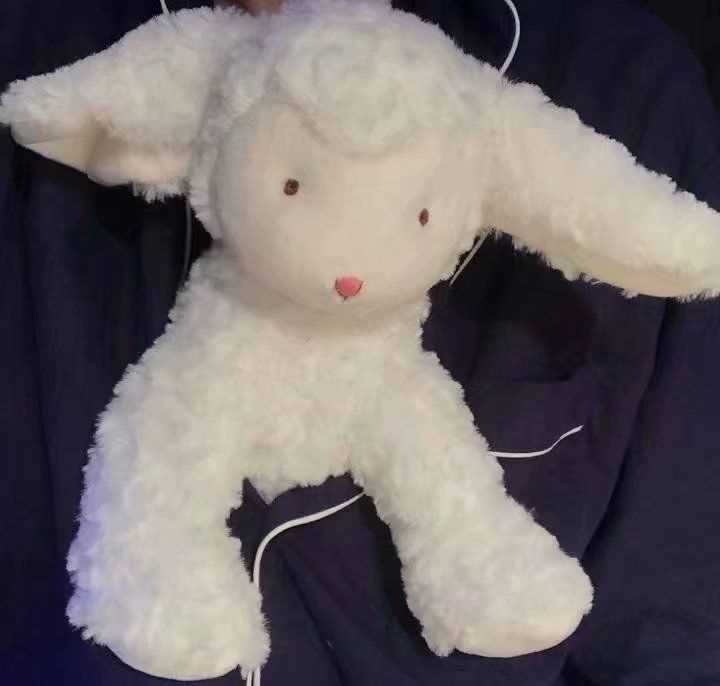 少女的玩偶可爱时尚小清新风景图片