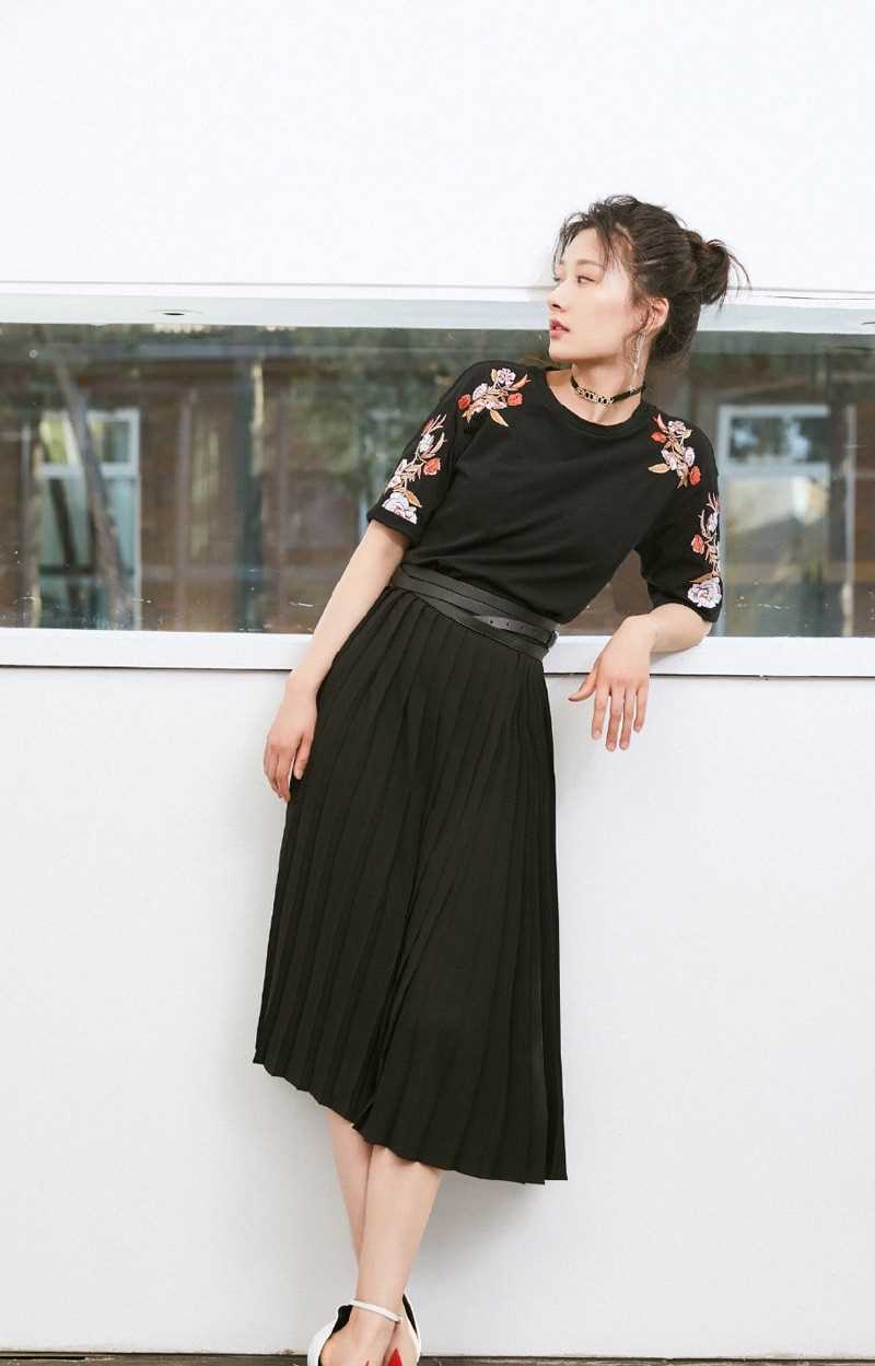 特别专辑小清新美女徐悦热裤时尚风情杂志模特图片图片