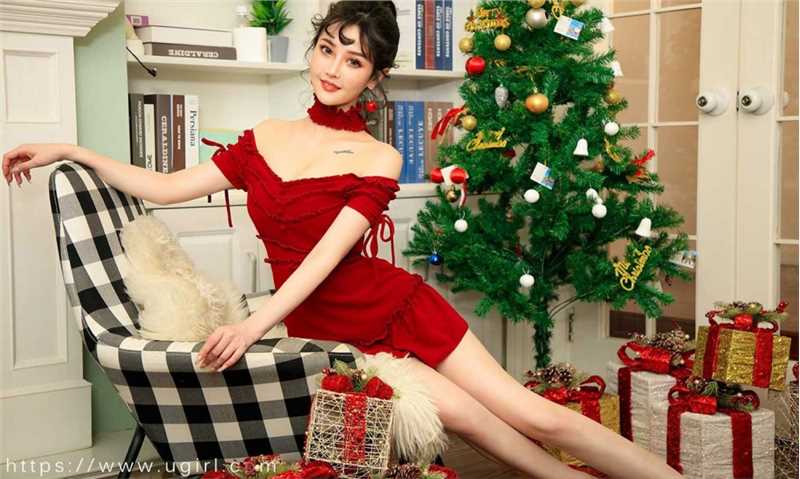 高清亚洲宅男女神穿着红色齐b超短裙迷人的沟诱惑私房照图册