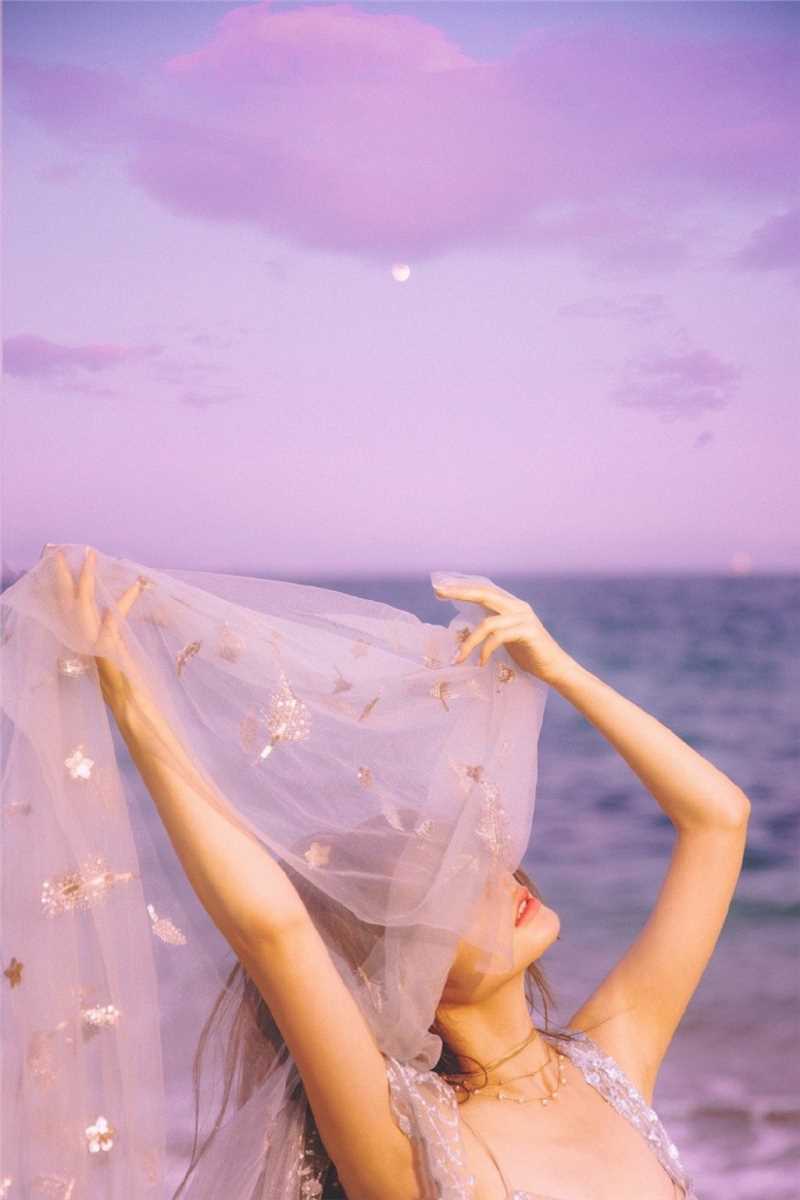 精选90后性感美眉极品透视性感大长腿翘臀诱惑人体艺术图册