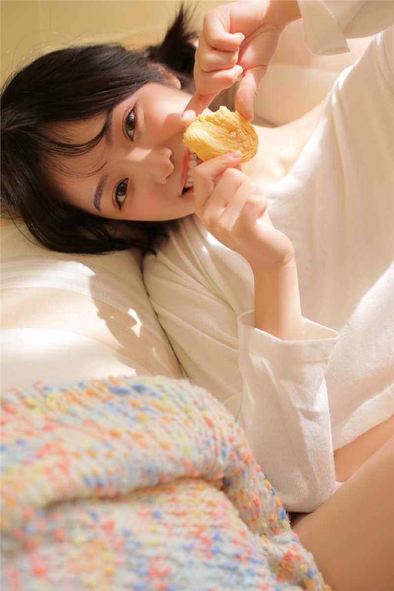 最全肌肤莹白如玉的美女尤物清纯吸睛惹火十足极品图库壁纸