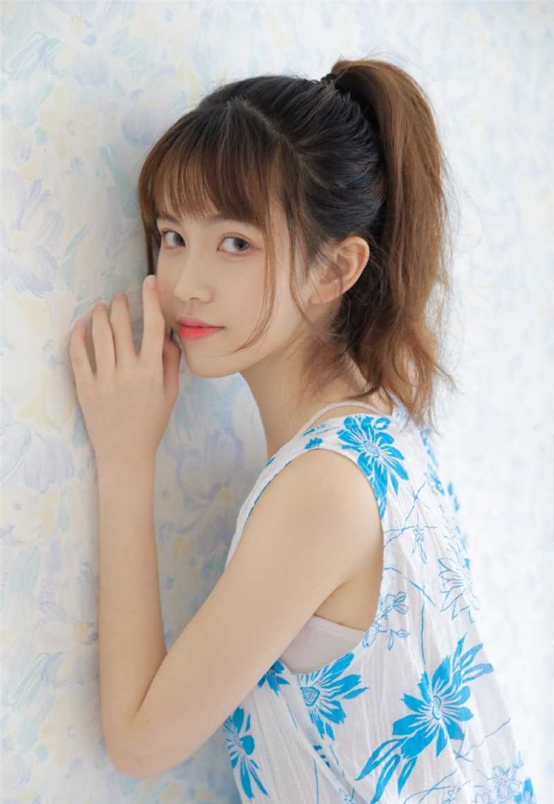 高清小妹妹衣着清凉明眸善睐清纯美女套图图集