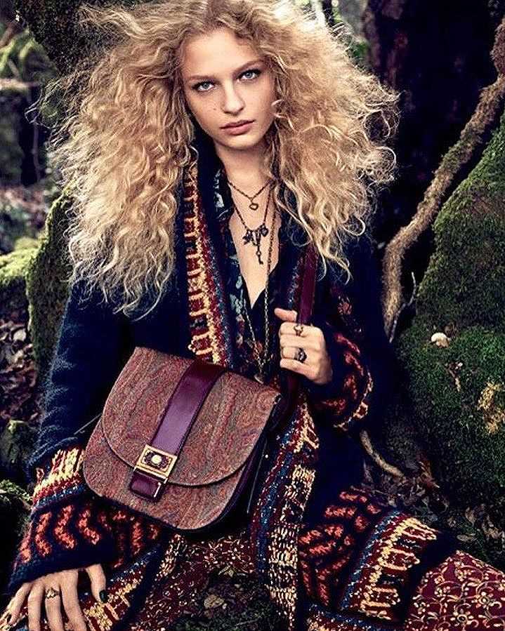 最全丹麦16岁金发美女Frederikke,Sofie性感人体艺术壁纸