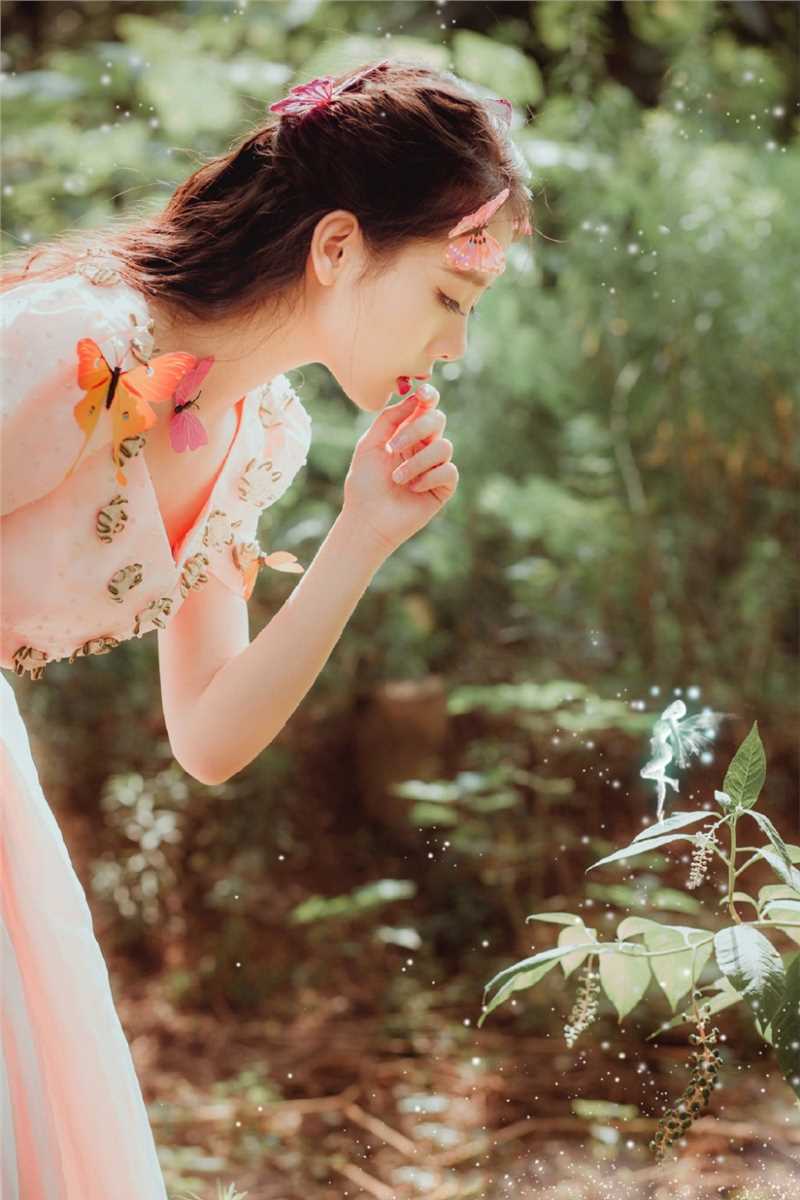 特别专辑唇红齿白的森系女孩裙摆飞舞笑容迷人清纯唯美图片图片