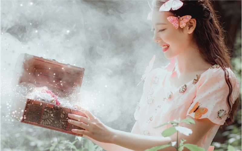 特别专辑唇红齿白的森系女孩裙摆飞舞笑容迷人清纯唯美图片图片