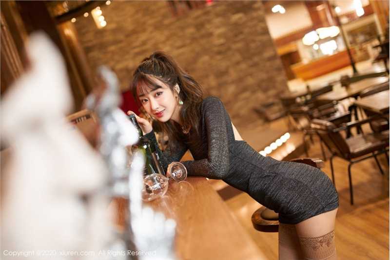 特别专辑靓影美臀宅男女神Betty林子欣袜子大长腿人体欣赏图片