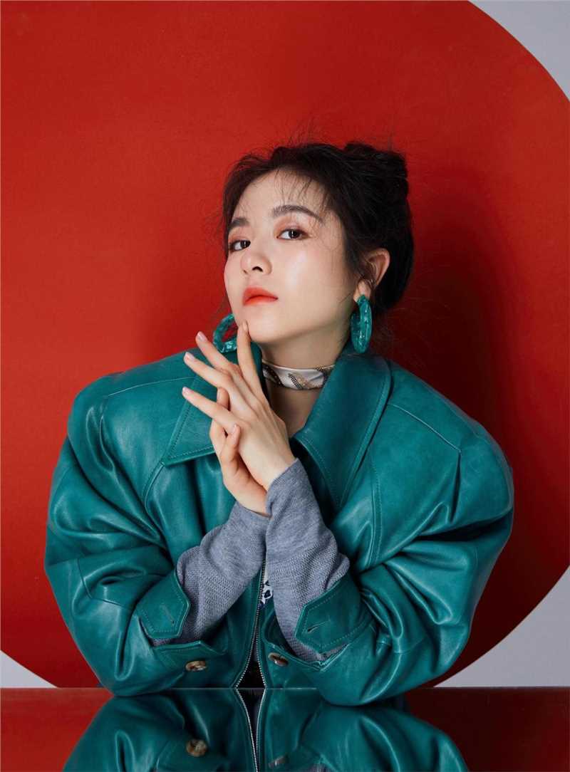 优质李兰迪自由切换不同风格可御姐可少女时尚百变相册