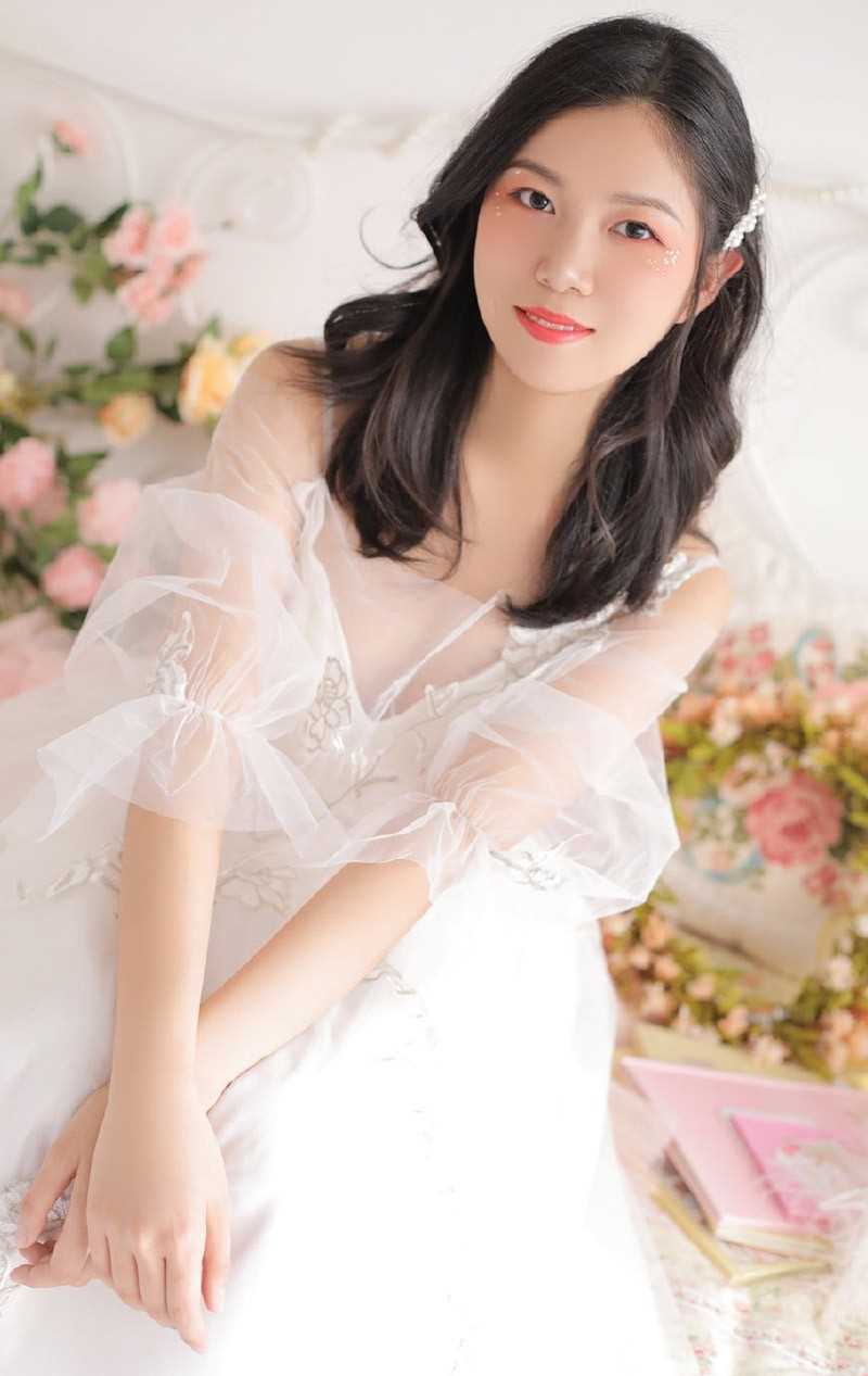 最全90后性感mm低胸纱裙酥胸半露完美身材迷人私房照壁纸