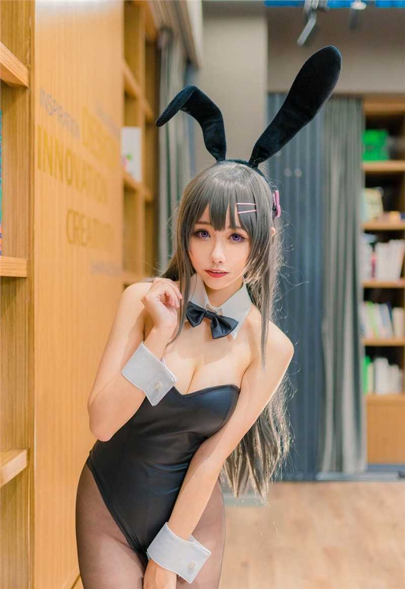 精选性感兔女郎情趣连体衣黑丝翘臀诱惑人体艺术图册