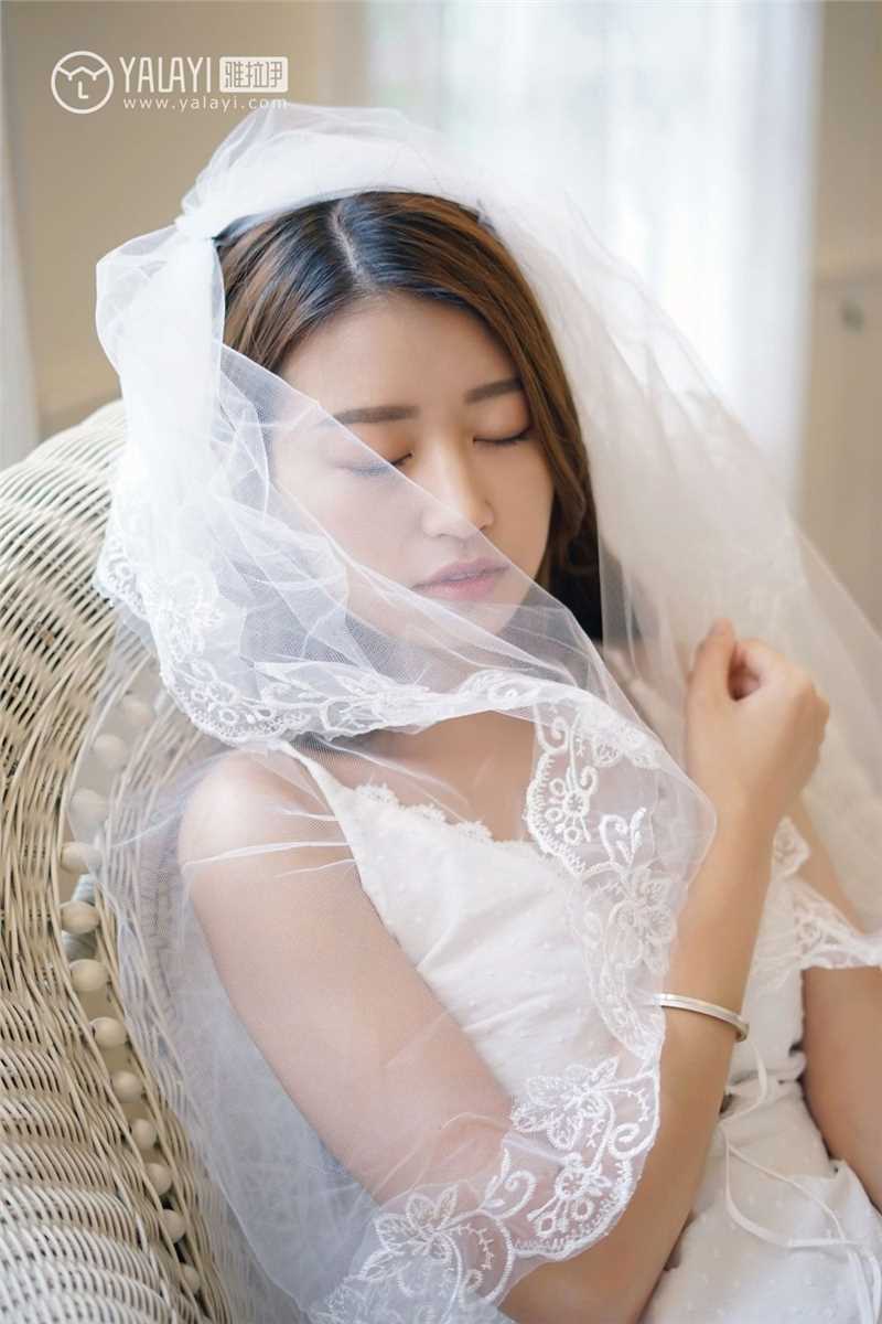 最全90后性感mm饰媛深v短裙双乳呼之欲出人体之美壁纸