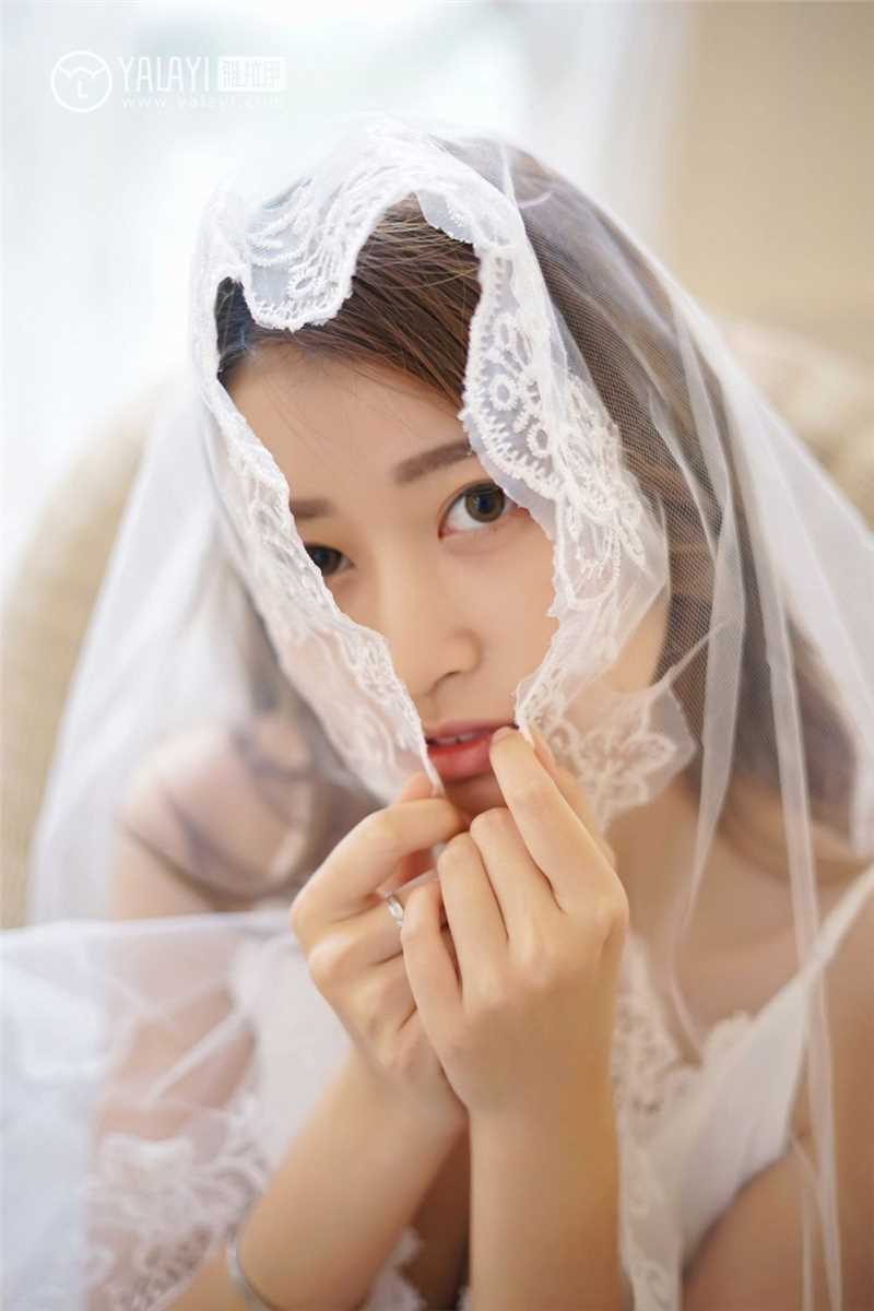 最全90后性感mm饰媛深v短裙双乳呼之欲出人体之美壁纸