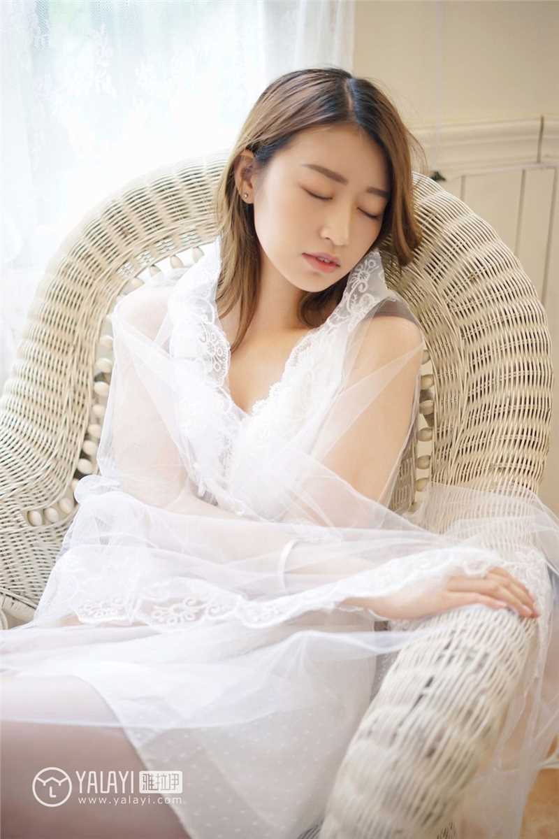 最全90后性感mm饰媛深v短裙双乳呼之欲出人体之美壁纸