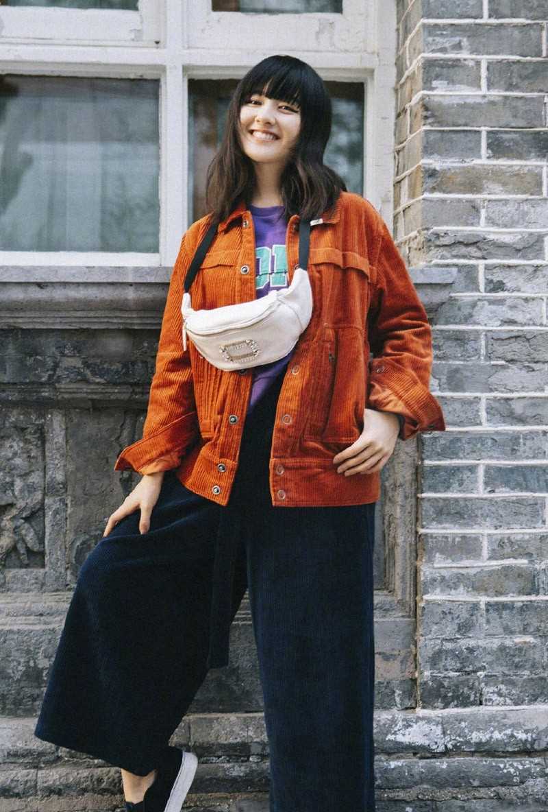 优质李兰迪齐刘海发型魅惑烟熏妆百变时尚街拍集相册