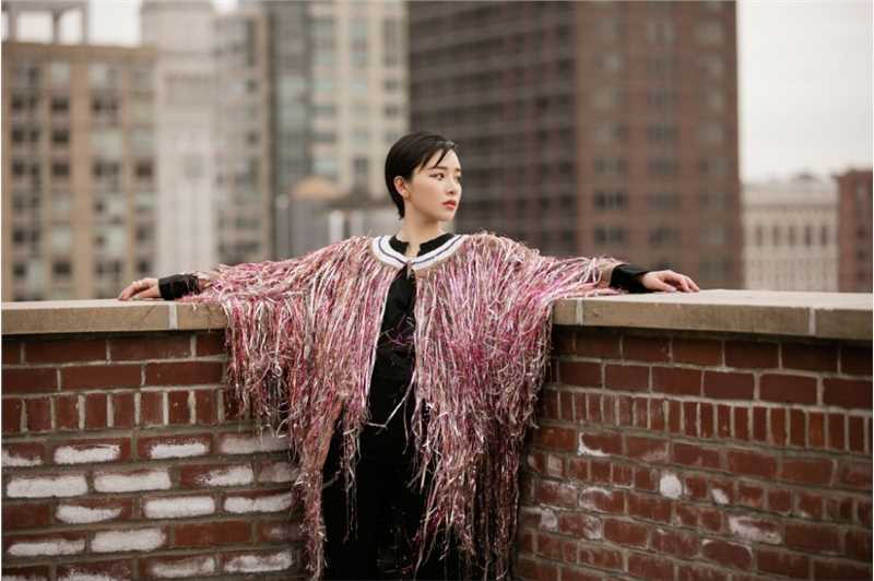 高清阚清子身穿不同服装百变时尚元素演绎街头潮流图册