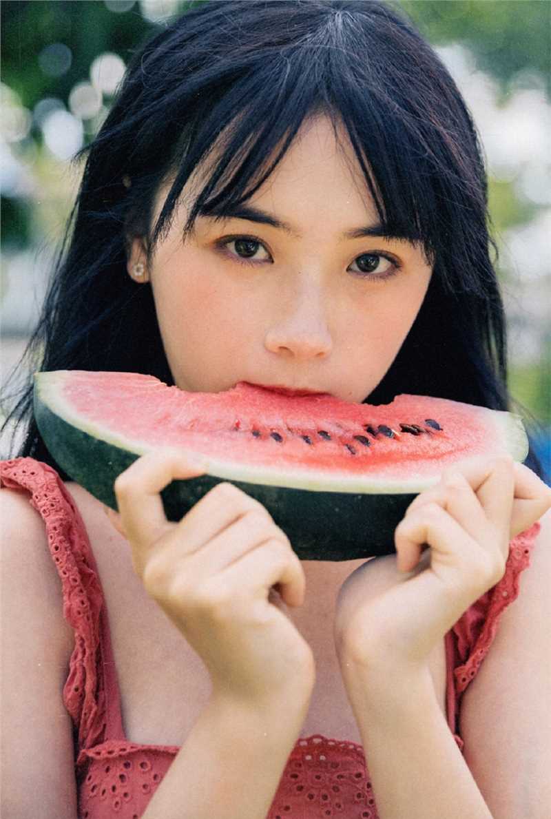 特别专辑清纯美少女笑靥如花灵动飘逸照片图片