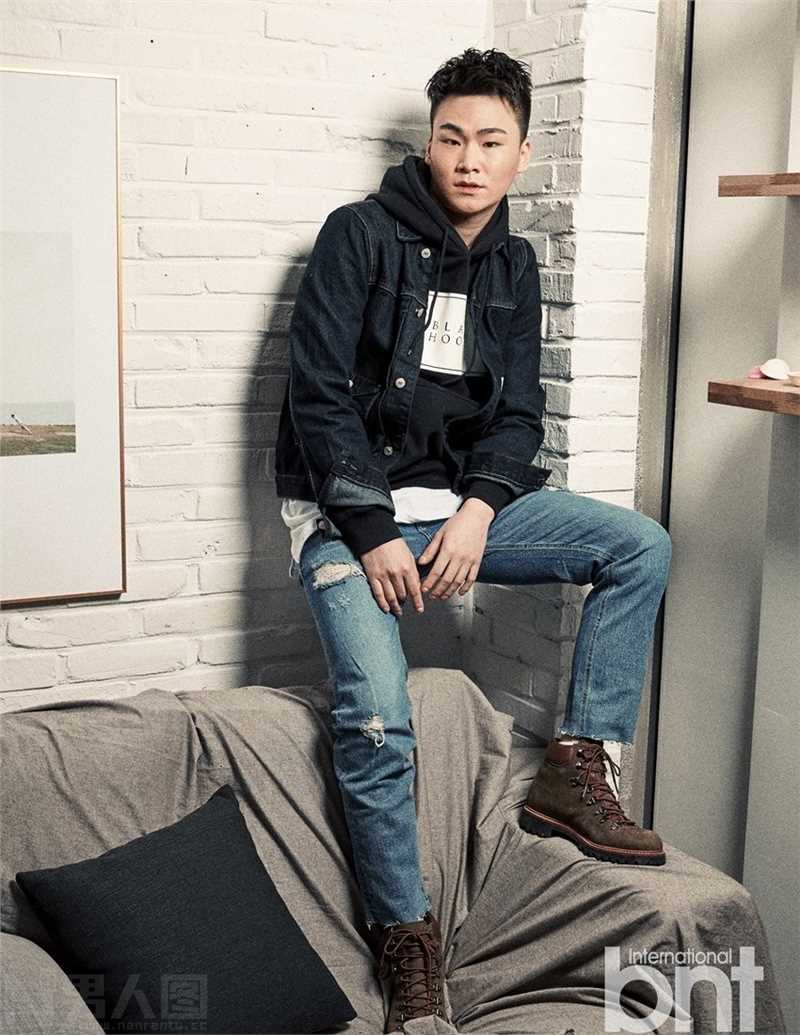 最全韩国唱作型歌手杨多日bntnews时尚相册