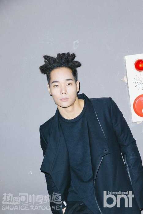 高清韩国说唱男歌手许仁昌痞帅十足时尚图集