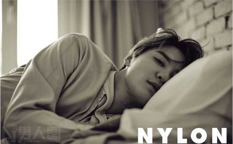 优质韩国男子组合JYJ成员金俊秀时尚相册