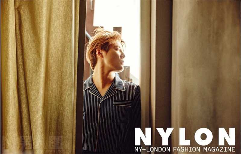 优质韩国男子组合JYJ成员金俊秀时尚相册