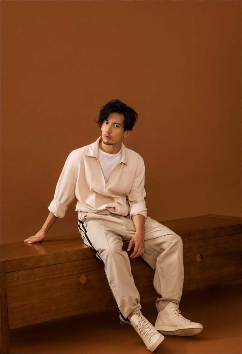 最全关智斌性感胡渣彰显绅士型男魅力相册