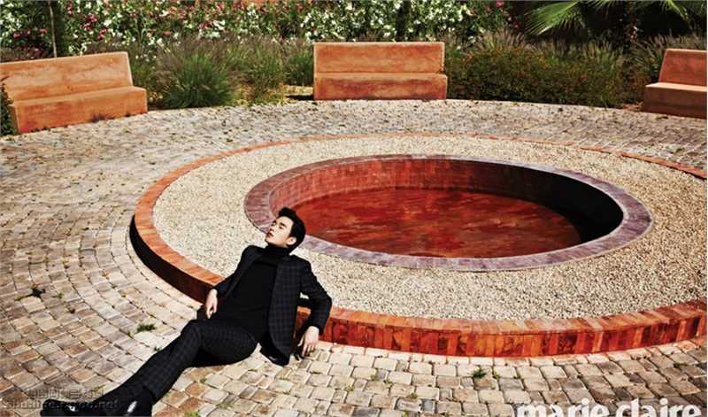 特别专辑金秀贤韩国版《嘉人》时尚杂志封面图片