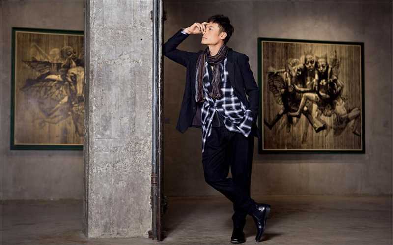 特别专辑耿乐定格秋日时光尽显浪慢气场时尚图片