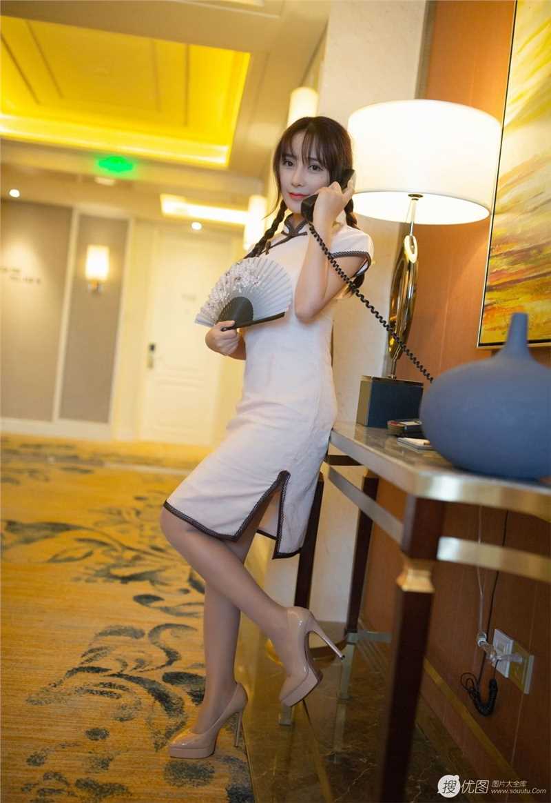 最全旗袍美女高跟袜子大长腿诱惑相册