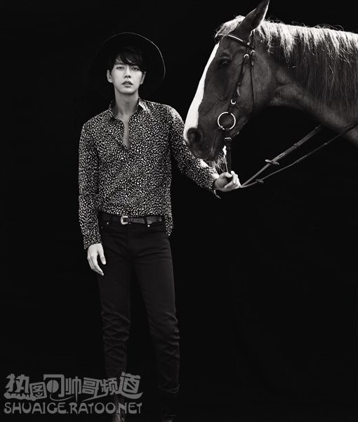 最全韩国帅哥朴海镇《allure》时尚杂志封面壁纸