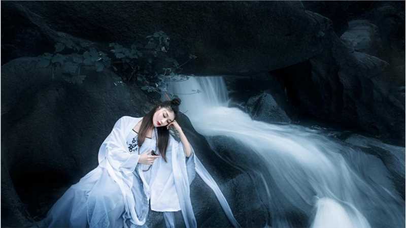最新唯美伤感仙气飘飘古风古韵女子图片图集