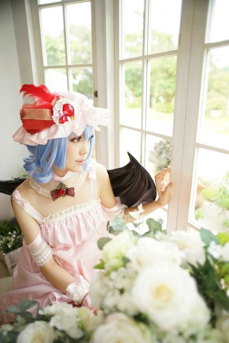 特别专辑东方Project红魔馆大小姐蕾米莉亚·斯卡雷特cosplay图片