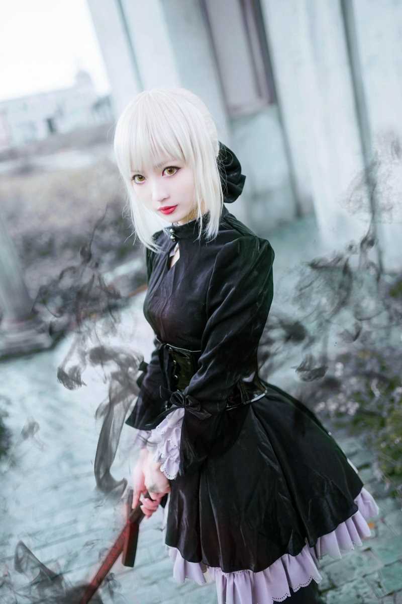 优质阿尔托莉雅·潘德拉贡[Alter]cosplay图片相册
