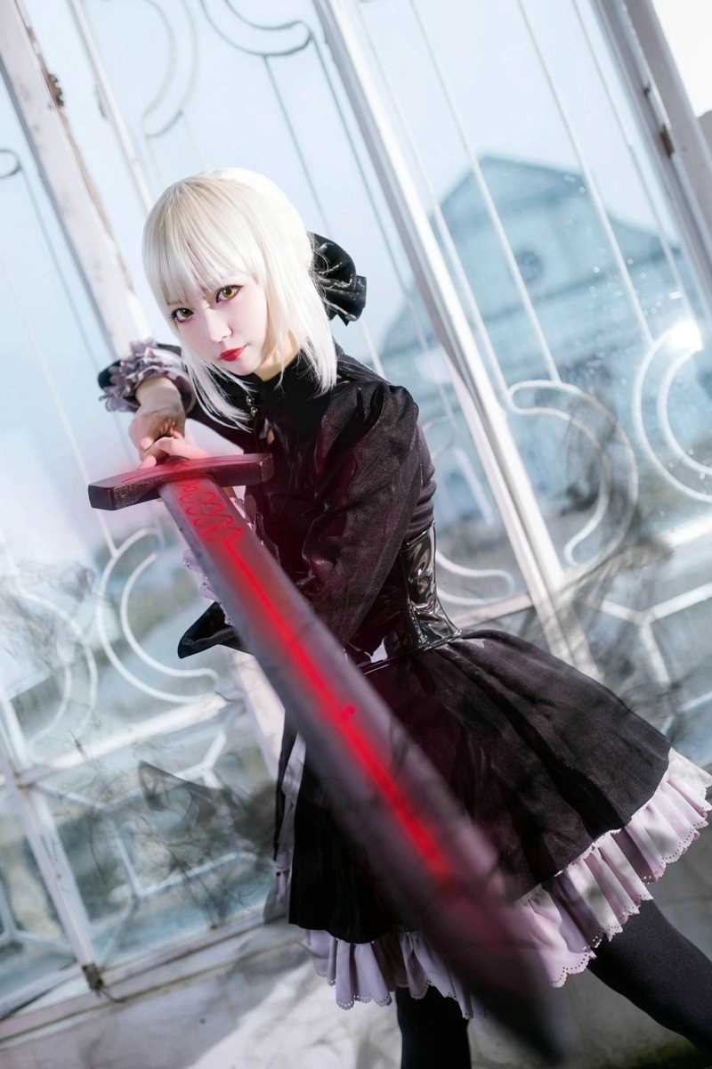 优质阿尔托莉雅·潘德拉贡[Alter]cosplay图片相册