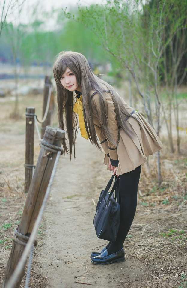 最新桃园奈奈生JK制服cosplay户外壁纸
