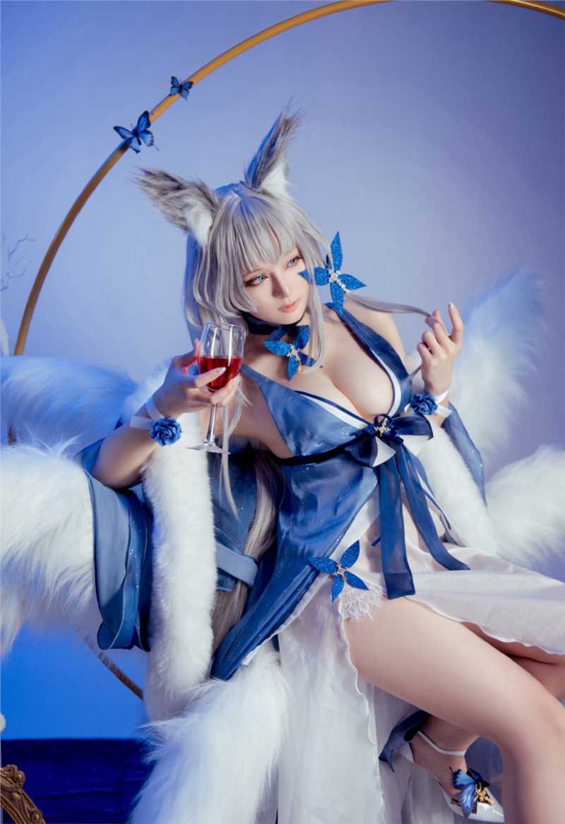 游戏《碧蓝航线》信浓服cosplay