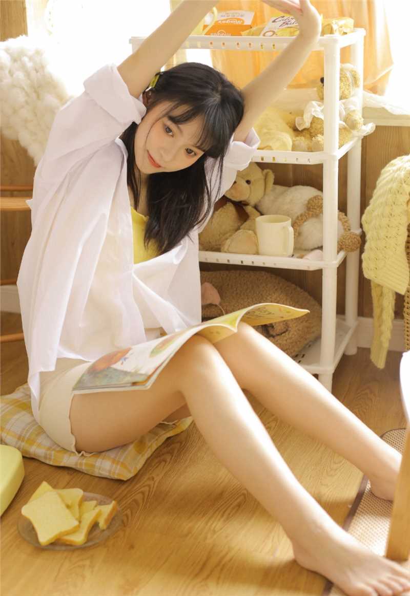 最全诱人齐刘海美少女居家艺术相册