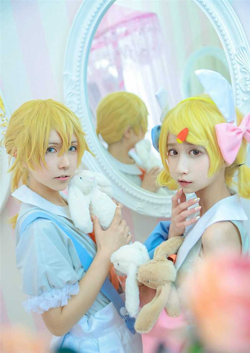 高清呆萌可爱镜音双子cosplay图册
