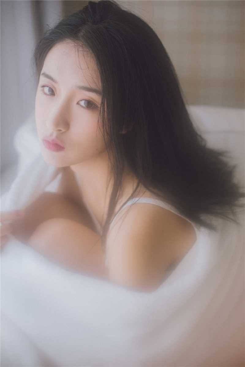 极品美人出水芙蓉湿身