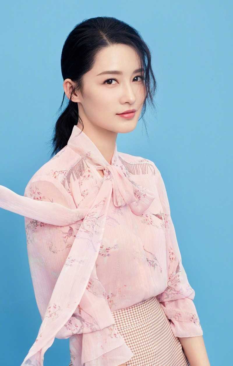 特别专辑李沁清纯甜美时尚唯美大片